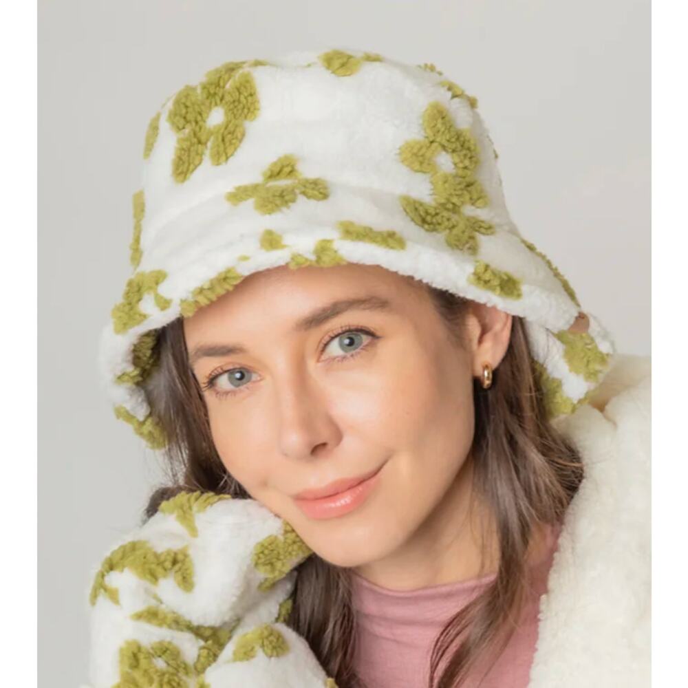Fadivo New York White & Green Floral Sherpa Bucket Hat